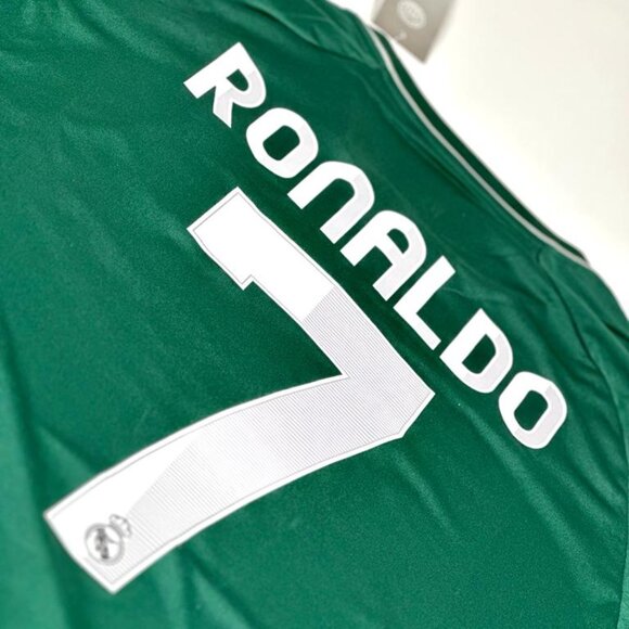 Adidas Ronaldo #7 Real Madrid 2012-13 Third Jersey Retro Green Long Sleeve - Picture 9 of 11